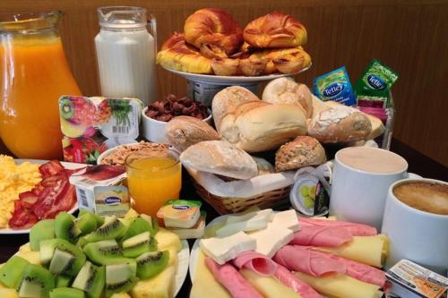 Makanan dan Minuman, Guest House A&z in Espinho