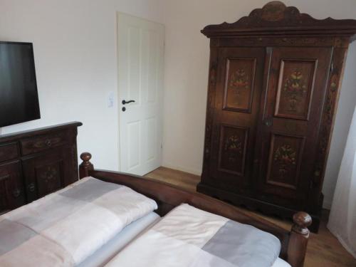 Apartment image 6