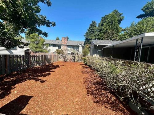 Gorgeous Entire House + Parking