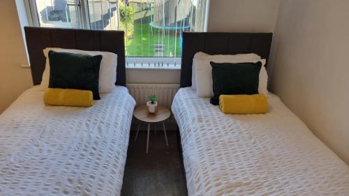 B43 Cosy Home - Contractor-Family Stays Near Bhm City-Off Road Parking Free Wi-fi photo 3