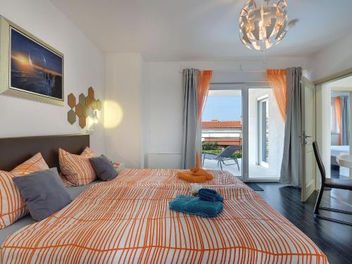 Holiday Home in Novigrad with Pool near Beach in Buzinija