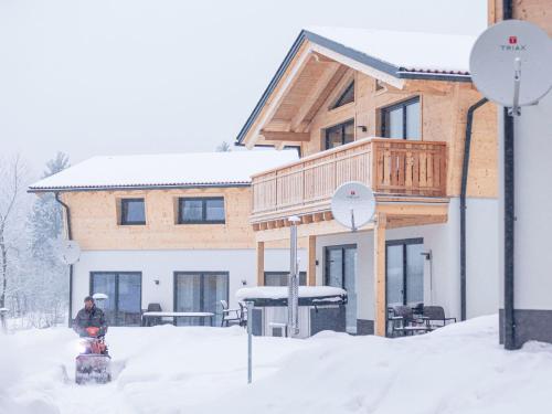 Exterior view, Chalet Arber in St Englmar with its own HotTube in Grun
