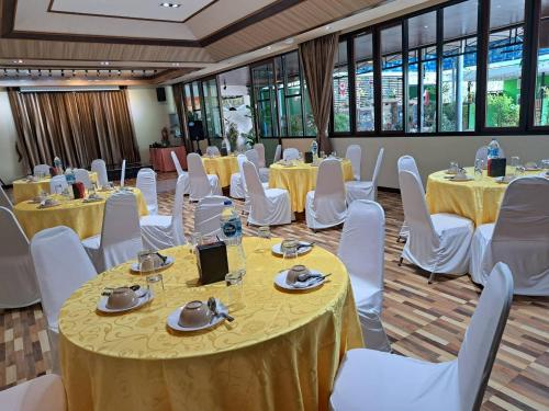 Recreational facilities, บีฮายฮิลล์ รีสอร์ต in Khuan Kalong