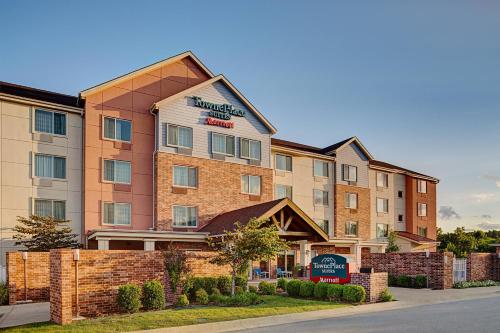 TownePlace Suites by Marriott Fayetteville N / Springdale in Johnson, USA