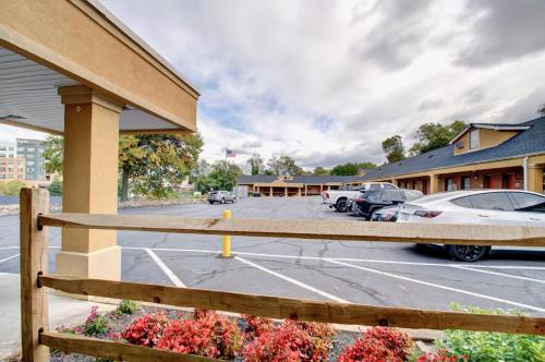 福爾斯徹奇經濟旅館 (Budget Inn Falls Church) in 福爾斯徹奇