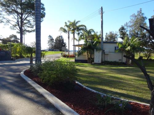 Caseys Beach Holiday Park