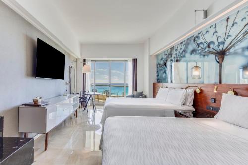 Premium Ocean View, 2 Double image 5