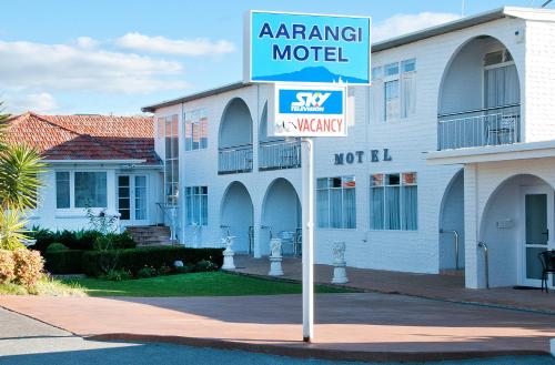 B&B Auckland - Aarangi Motel - Bed and Breakfast Auckland