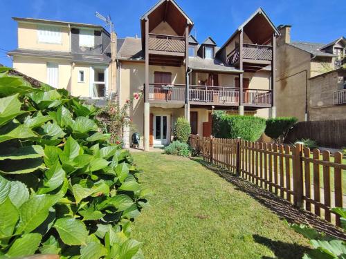 Le petit Vénasque, T2, jardin, parking, 4 personnes - Apartment - Saint-Mamet