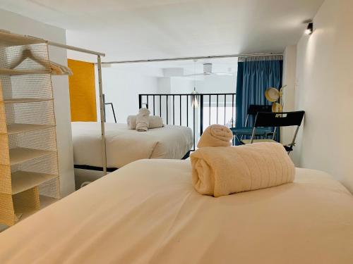 Modern Designed Loft in Russafa (SOHO), Valencie (fotografie 2)