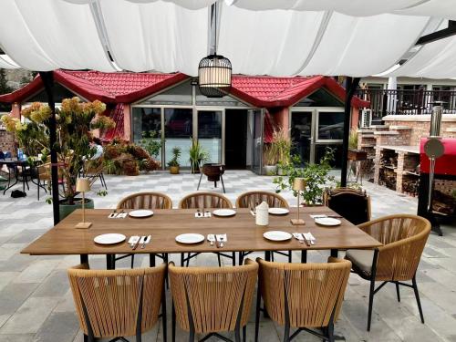 Exterior view, Beijing MutianyuGreat Wall Let'sgo Hotel&Bar in Huairou District