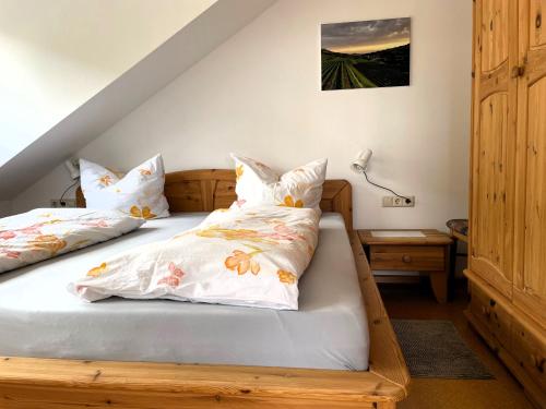 Weingut & Straußwirtschaft Vogel Weingut & Straußwirtschaft Vogel