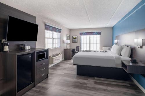La Quinta Inn by Wyndham Sacramento North - image 13