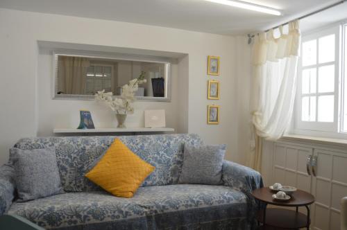 Studio in pieno centro - Tap to explore photos