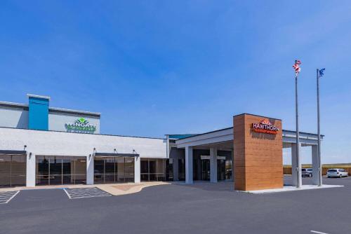 . Wingate by Wyndham Wichita Airport