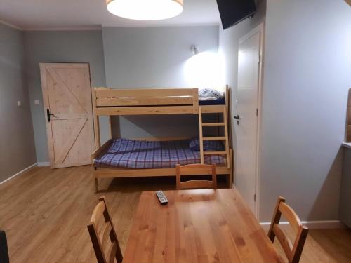 1 bunk bed, 1 sofa bed