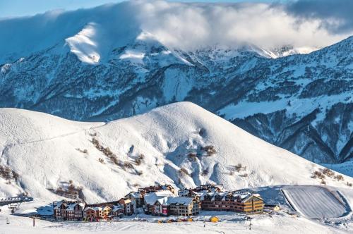 New Gudauri Ski Resort & Spa Aparthotel - Accommodation - Gudauri