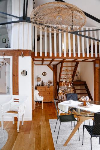 L'Ecrin, Loft atypique au cœur d'un jardin verdoyant - Location saisonnière - Landerneau