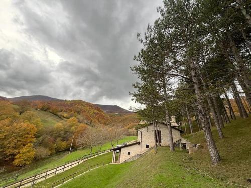  Rustico Carmoronda in Monteleone di Spoleto