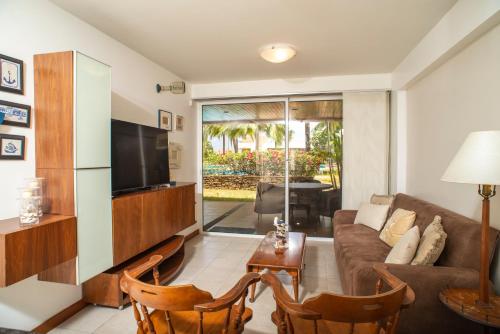 Shared lounge/TV area, Bellos apartamentos en Loma Real, Pampatar in Margarita Island