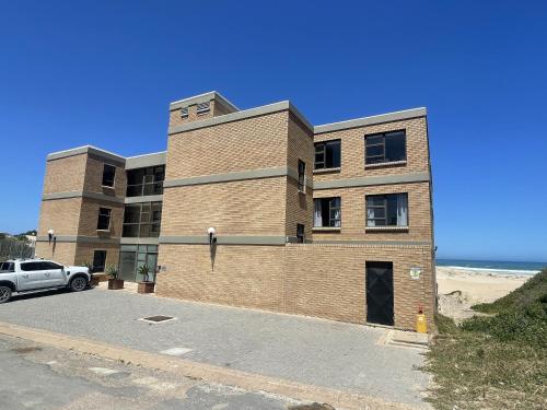 酒店外观, Paradise Beachfront Apartment in 杰弗斯湾
