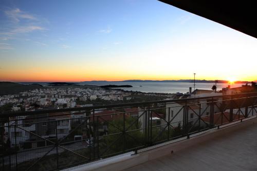 Libra - Luxurious Sea View Apartment, Ateny
