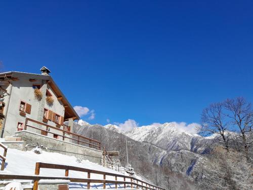 Casa all'Alpe Gaggetto B & B in Vanzone Con San Carlo
