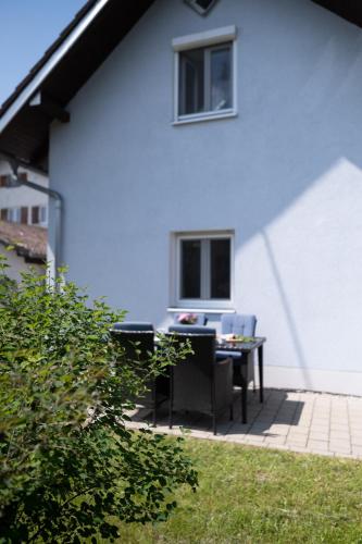 Dārzs, Jules Ferienhaus im Allgäu mit Garten (Jules Ferienhaus im Allgau mit Garten) in Obergunzburg