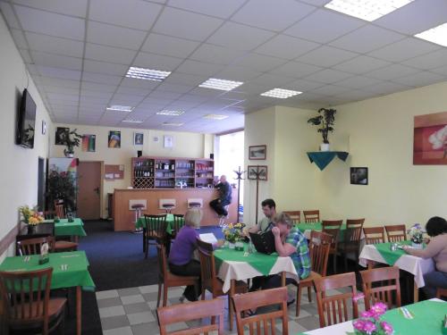Restaurant, Hotel Labe in Litomerice