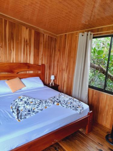 Onca Tours & Treehouses