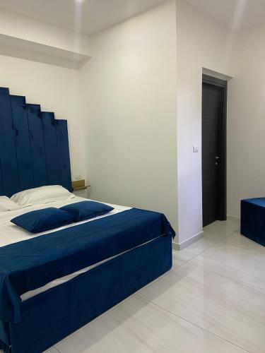 Luxury Resort 5