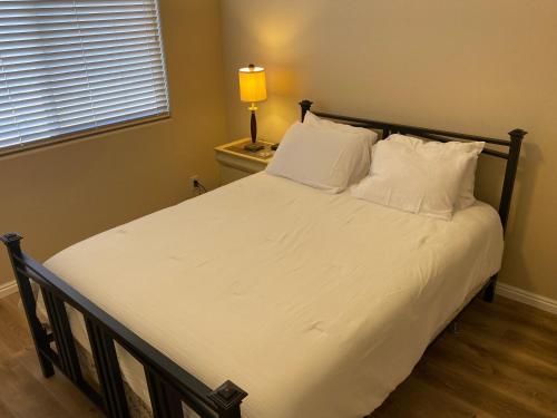 Luxurious Condo at the Springs by Cool Properties detail