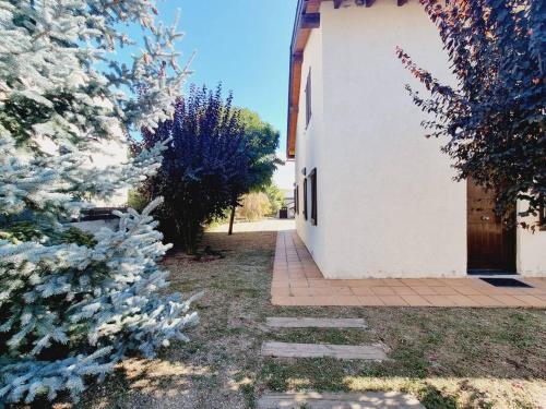 Casa con Vistas hacia la Montaña en Angoustrine