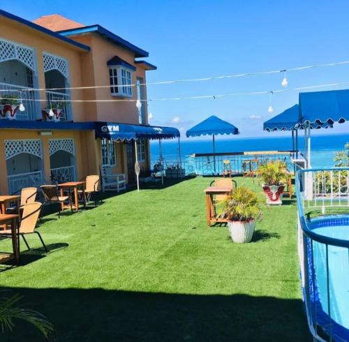 Big Apple Hotel in Montego Körfezi