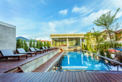 Piscina, S Park Design Hotel in Vientián