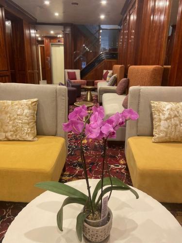 The Mayfair Hotel Times Square, an Ascend Collection – New York, NY
