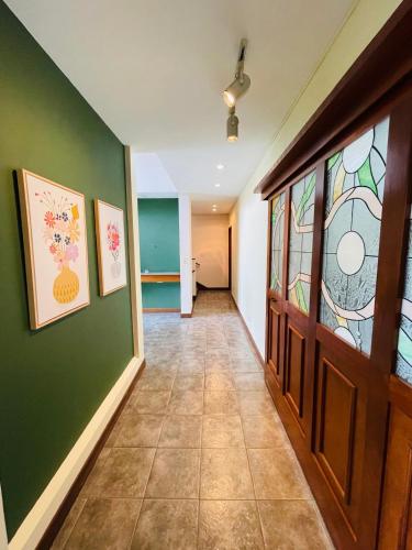 The Rainier Bed & Breakfast 5 in Pavas