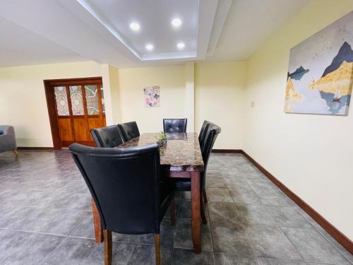 The Rainier Bed & Breakfast 5 in Pavas