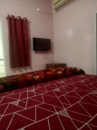 HOTEL HELIX -- RAJPURA -- Budget Rooms for Family, Couples, Solo Travellers