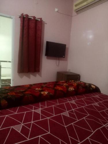 HOTEL HELIX -- RAJPURA -- Budget Rooms for Family, Couples, Solo Travellers