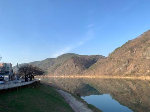 Danyang Rio 127 Guesthouse photo 3