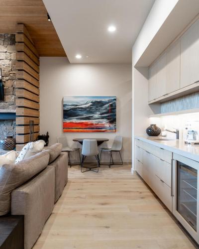 80B Lodgeside by Moonlight Basin Lodging in Big Sky, USA
