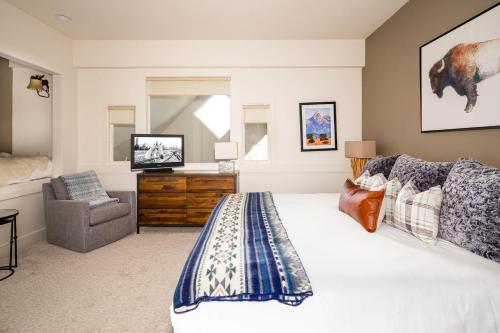 Saddle Ridge D3 by Moonlight Basin Lodging in Big Sky, USA