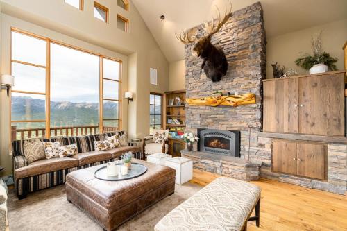 3 Bandit Way by Moonlight Basin Lodging in Big Sky, USA