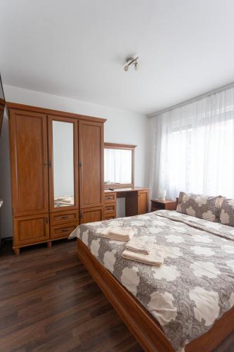 Karastoyanovi's apartment 3, Sofia (photo 11)
