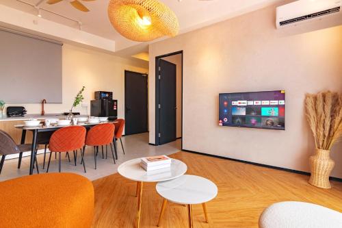 Urban Suites, Signature Collection by Stellar ALV