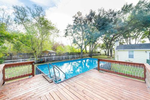 BELVEDERE Minimansion -near Lake of Katy in Katy, USA