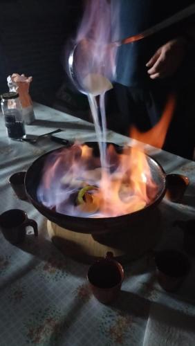 Casa Rural LA BODEGA, ofrece cata de vino gratis in Horche