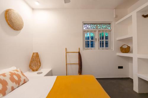 Coconut Cottage - Hiriketiya Beach - image 3