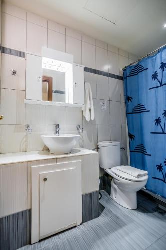 Single Room image 4
